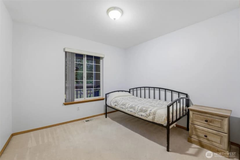 Property photo for 9117 336th Street S, Roy photo 13