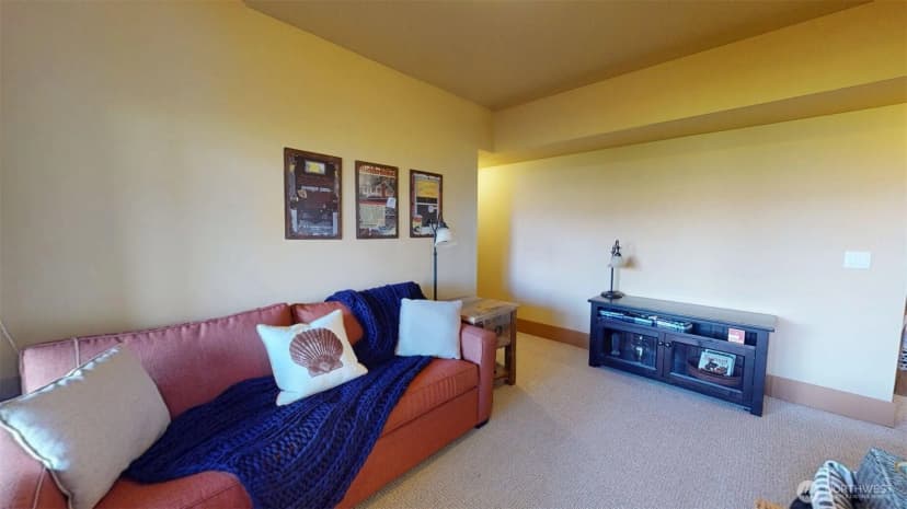Property photo for 102 Village Way, Oroville photo 19