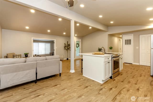 Property photo for 22065 106th Place Se #75, Kent photo 5