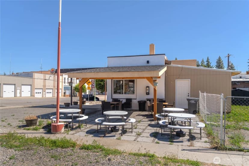 Property photo for 108 N Chelan Avenue, Waterville photo 4