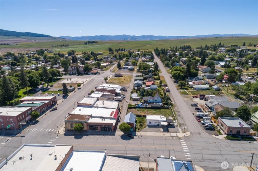 Property photo for 108 N Chelan Avenue, Waterville photo 24