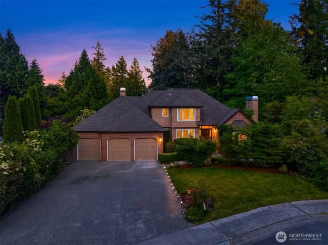 Property photo for 22213 Ne 31st Street, Sammamish photo 2