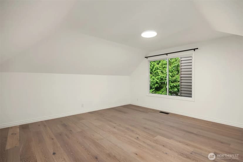 Property photo for 22213 Ne 31st Street, Sammamish photo 28