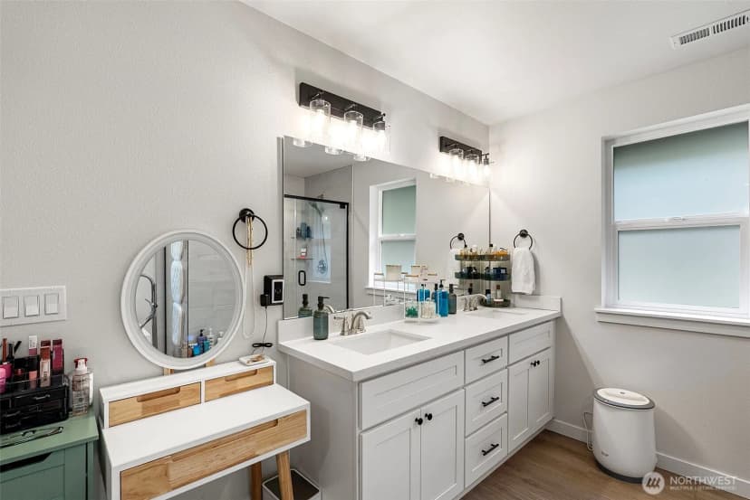 Property photo for 7761 Larson Lane Nw, Seabeck photo 13