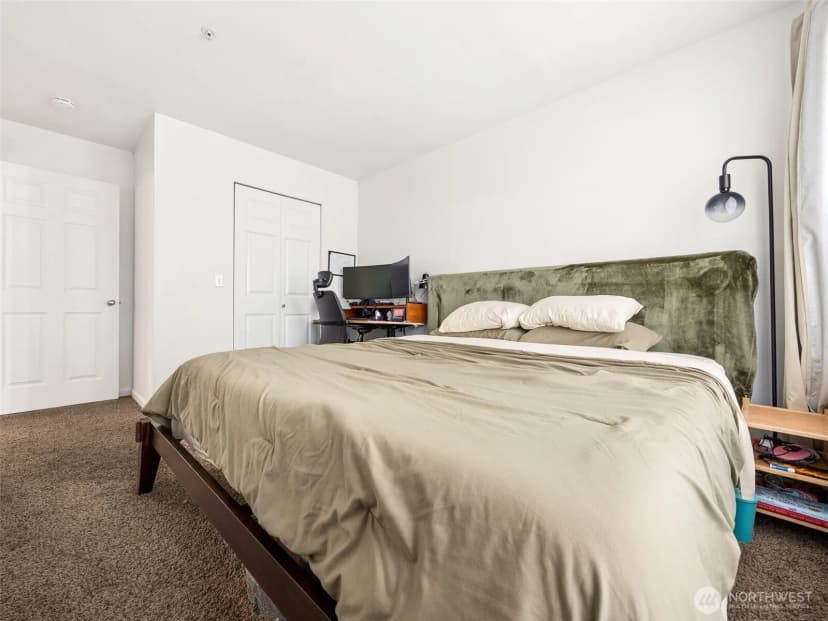 Property photo for 33020 10th Avenue Sw #y104, Federal Way photo 12