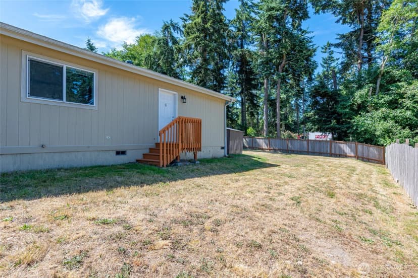 Property photo for 4355 Northgate Drive, Oak Harbor photo 15