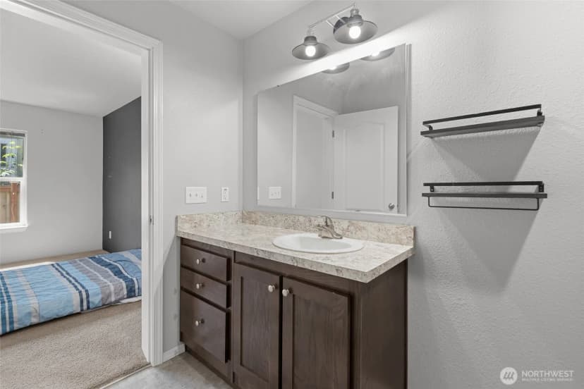 Property photo for 4355 Northgate Drive, Oak Harbor photo 34