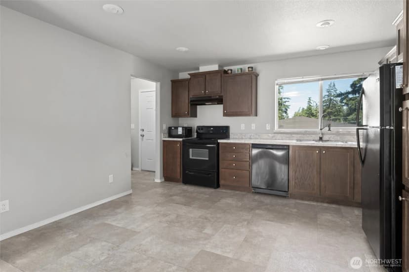 Property photo for 4355 Northgate Drive, Oak Harbor photo 20
