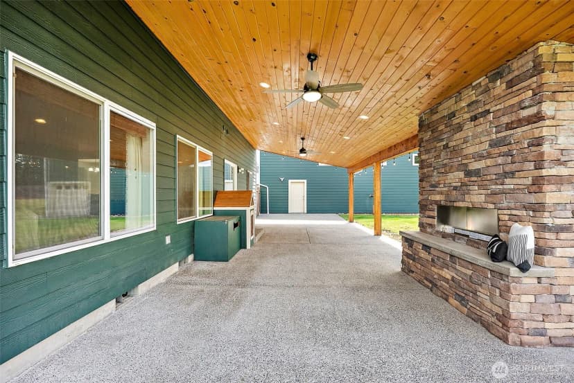 Property photo for 2906 293rd Street S, Roy photo 26