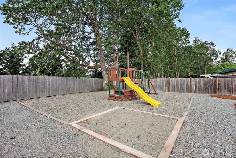 Property photo for 2906 293rd Street S, Roy photo 36