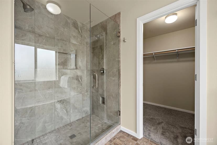 Property photo for 2906 293rd Street S, Roy photo 18