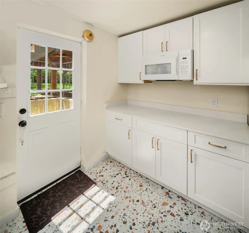 Property photo for 2512 Natalie Lane, Steilacoom photo 25