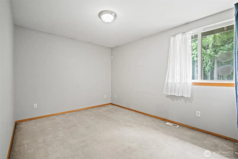 Property photo for 2627 141st Street Nw, Marysville photo 33
