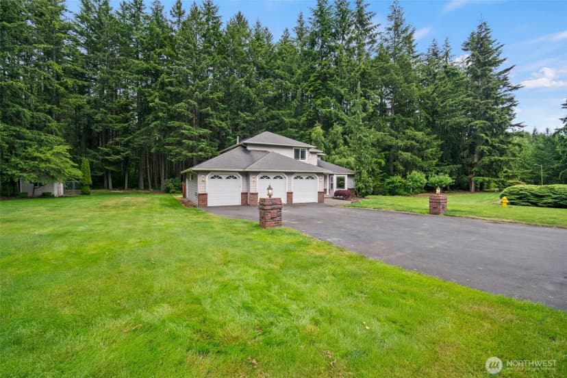 Property photo for 2627 141st Street Nw, Marysville photo 2