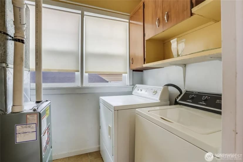 Property photo for 320 Williams Avenue N, Renton photo 28