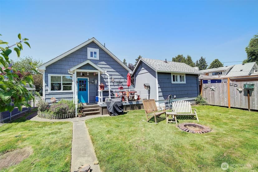 Property photo for 320 Williams Avenue N, Renton photo 17