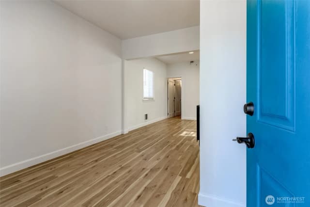 Property photo for 320 Williams Avenue N, Renton photo 5