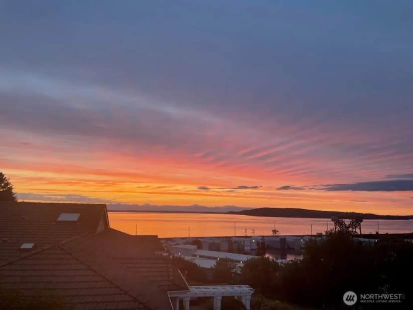 Property photo for 2790 Chambers Bay Drive Steilacoom, Steilacoom photo 6