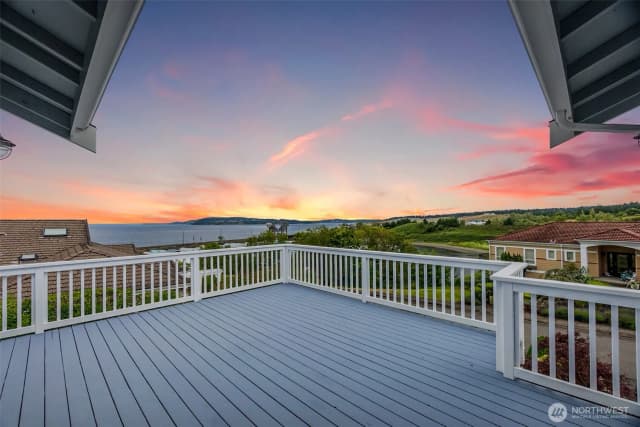 Property photo for 2790 Chambers Bay Drive Steilacoom, Steilacoom photo 5