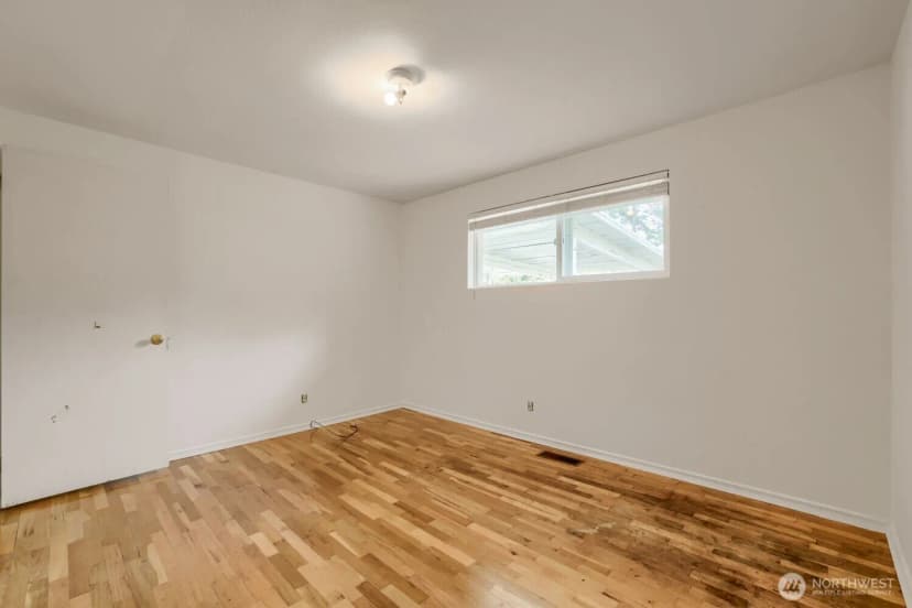 Property photo for 7525 200th St Sw, Lynnwood photo 14