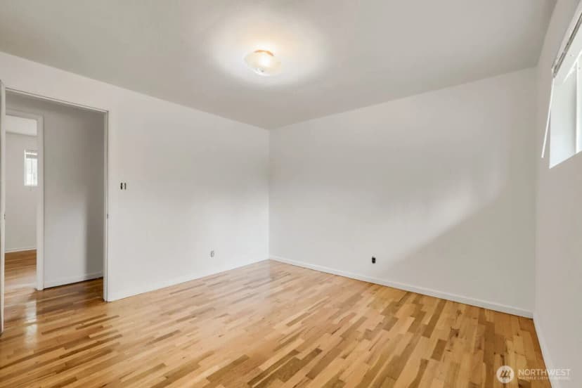 Property photo for 7525 200th St Sw, Lynnwood photo 15