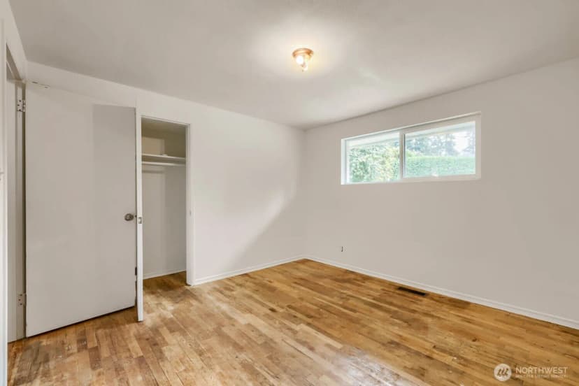 Property photo for 7525 200th St Sw, Lynnwood photo 18