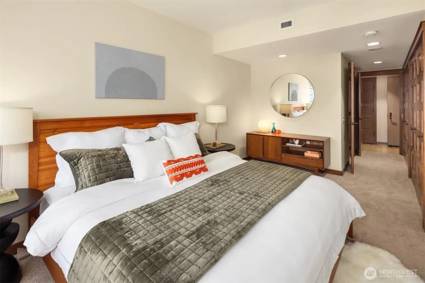 Property photo for 1301 Spring Street #8f, Seattle photo 17