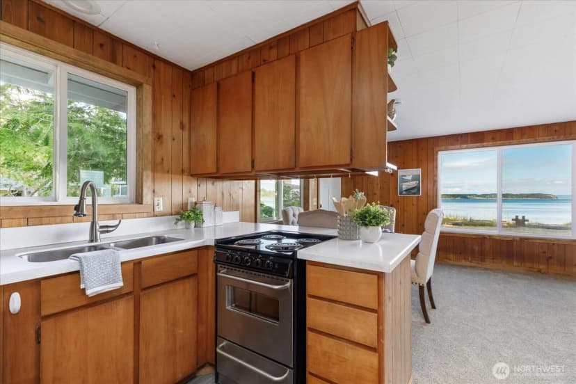 Property photo for 1982 Madrona Way, Coupeville photo 13