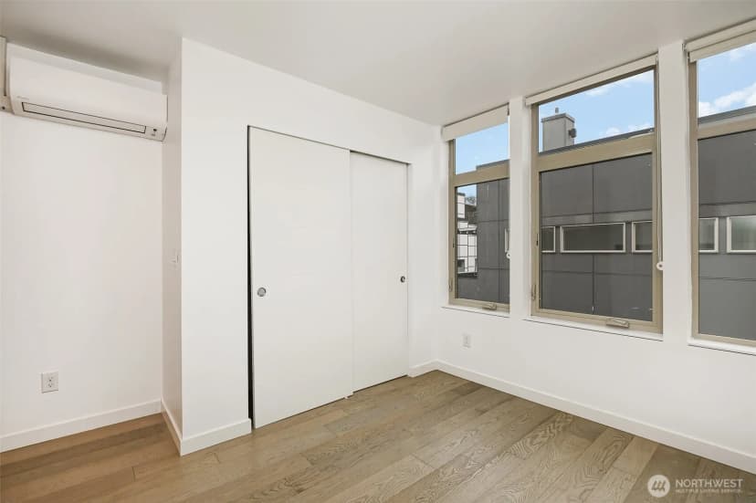 Property photo for 1713 19th Avenue S, Seattle photo 15