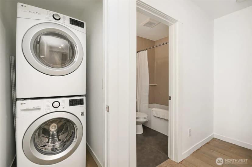 Property photo for 1713 19th Avenue S, Seattle photo 19