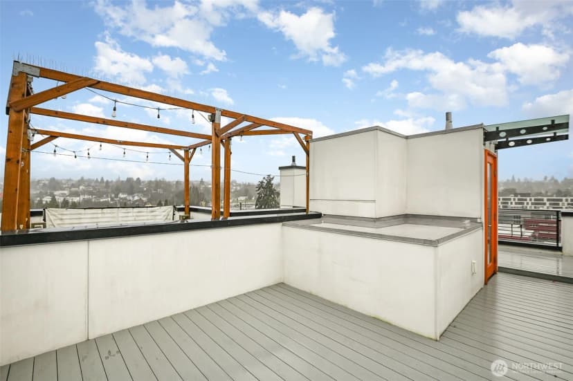 Property photo for 1713 19th Avenue S, Seattle photo 20