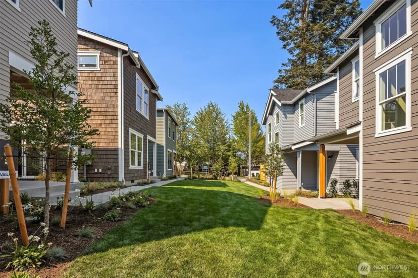 Property photo for 12511 Ne 94th Street, Kirkland photo 25