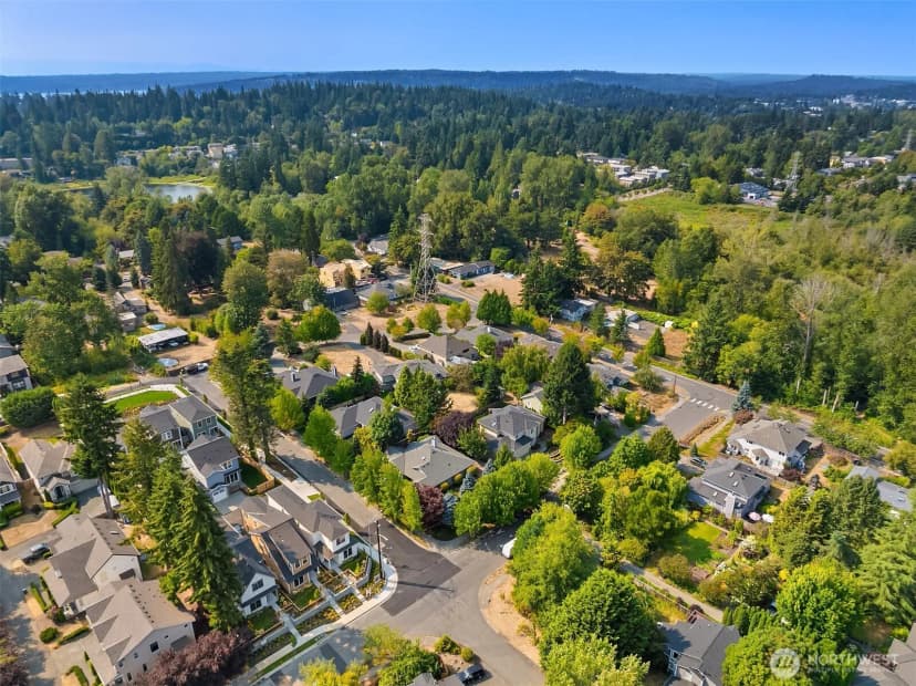 Property photo for 12511 Ne 94th Street, Kirkland photo 33