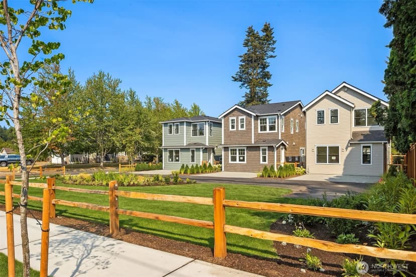 Property photo for 12511 Ne 94th Street, Kirkland photo 19