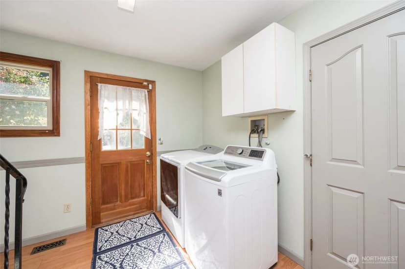 Property photo for 36721 6th Avenue Sw, Federal Way photo 40