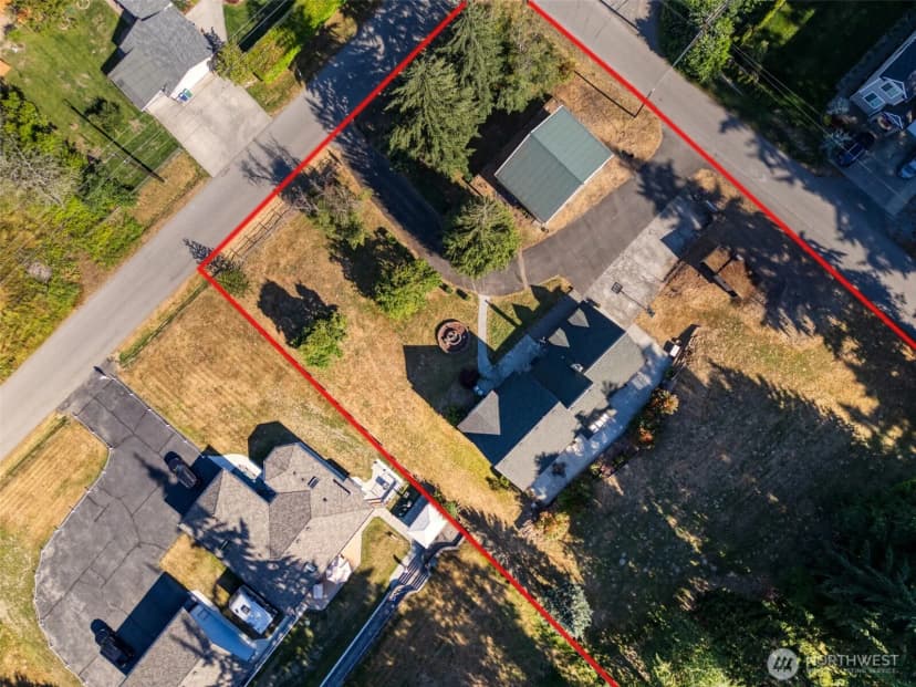 Property photo for 36721 6th Avenue Sw, Federal Way photo 12
