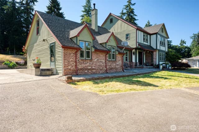 Property photo for 36721 6th Avenue Sw, Federal Way photo 3