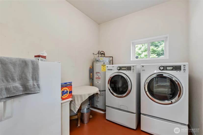 Property photo for 227 Cougar Lane, Toledo photo 31