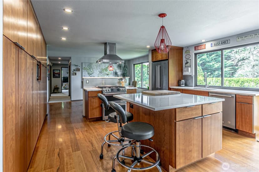 Property photo for 29902 2nd Place Sw, Federal Way photo 8