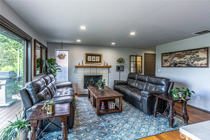 Property photo for 29902 2nd Place Sw, Federal Way photo 15