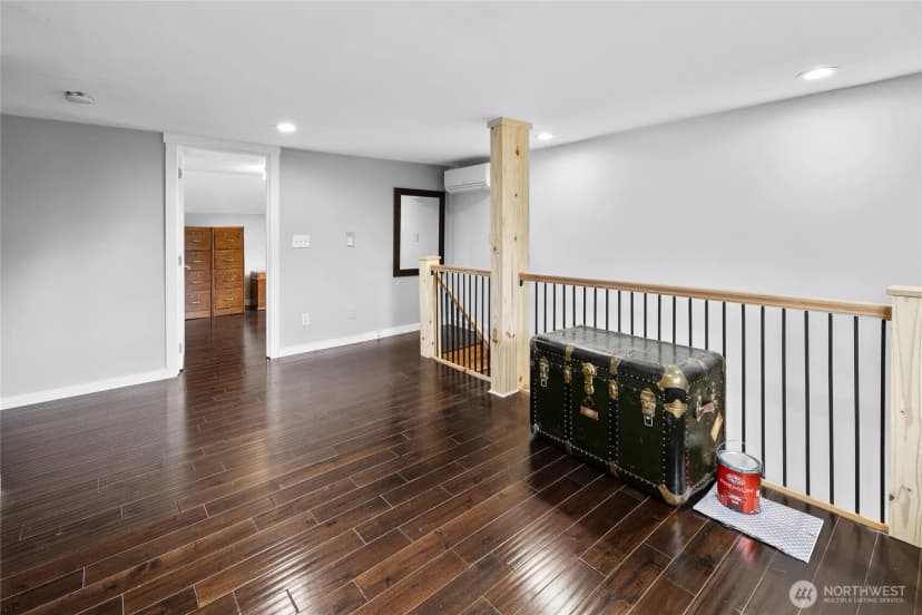 Property photo for 12419 16th Avenue S, Seattle photo 19