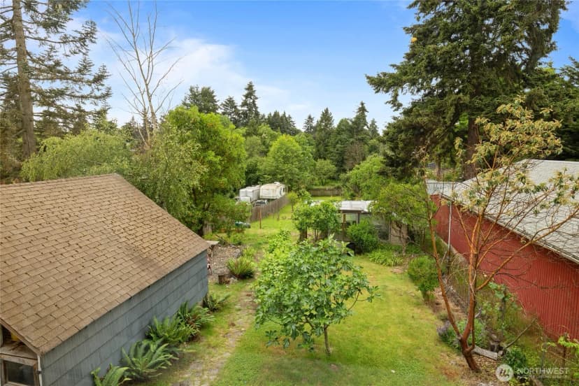 Property photo for 12419 16th Avenue S, Seattle photo 17