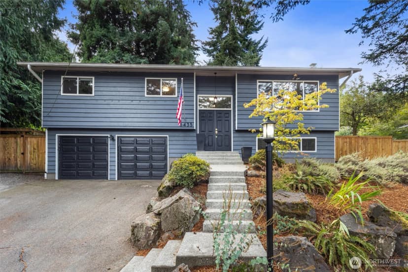 Property photo for 6435 Ne 198th Street, Kenmore