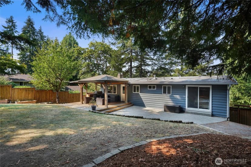 Property photo for 6435 Ne 198th Street, Kenmore photo 36