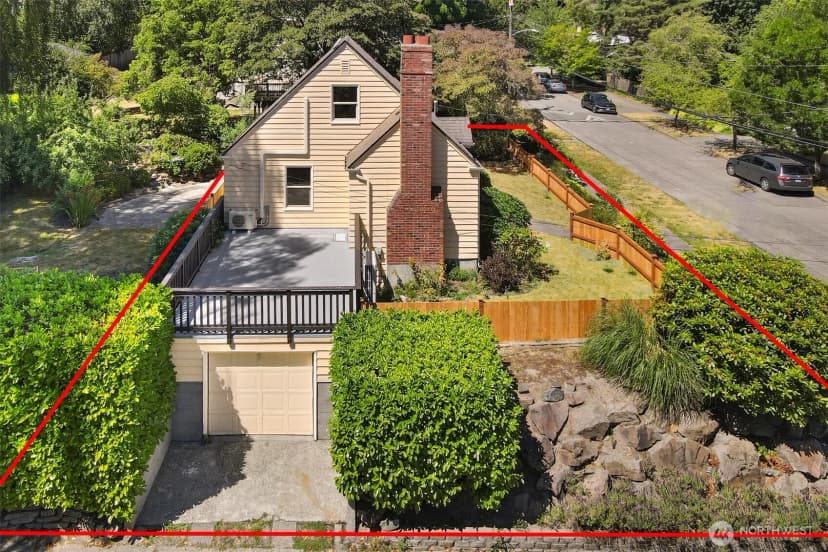 Property photo for 6203 39th Avenue Ne, Seattle photo 35