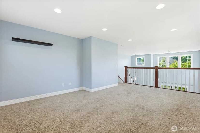 Property photo for 1915 10th Street Pl Sw, Puyallup photo 16