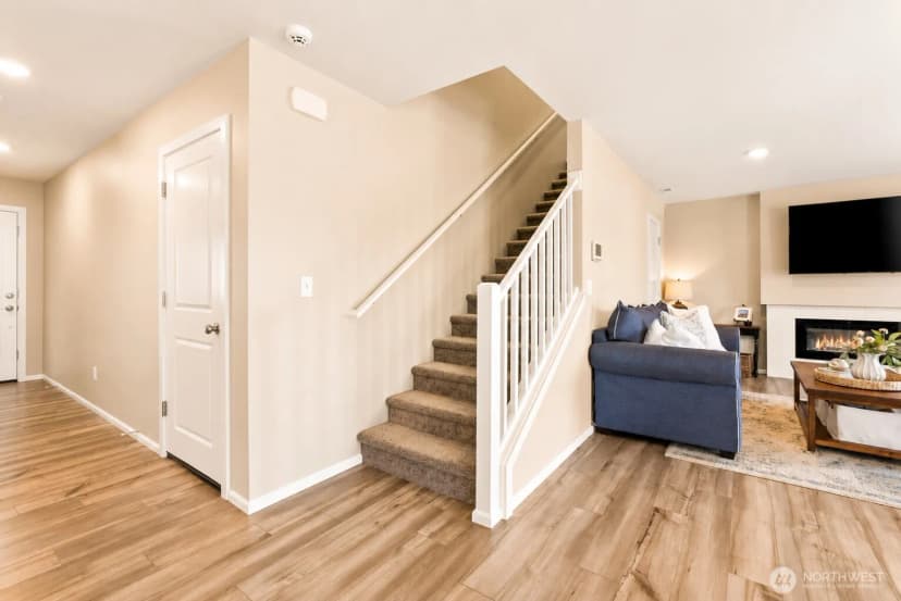 Property photo for 15115 Iverson Loop Se, Yelm photo 14