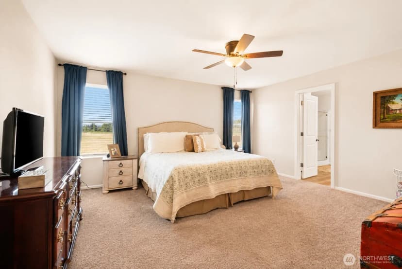 Property photo for 15115 Iverson Loop Se, Yelm photo 17