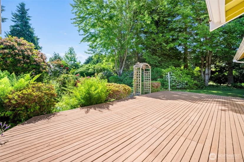 Property photo for 5458 Northwest Drive, Bellingham photo 14