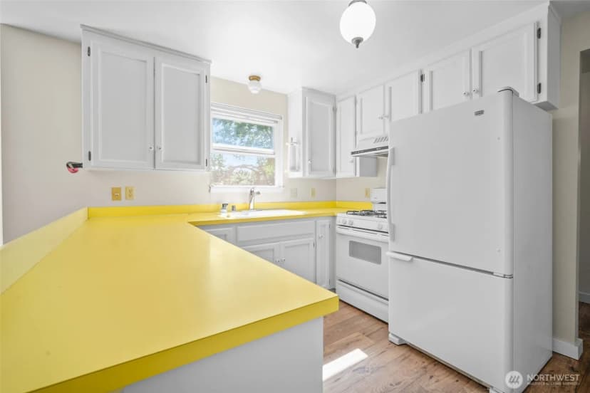 Property photo for 5458 Northwest Drive, Bellingham photo 18